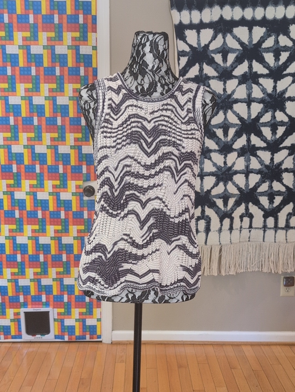 NIC+ZOE Blue and Cream Patterned Knit Tank